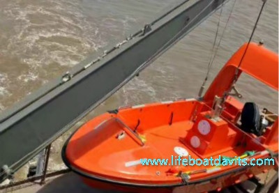 23KN FRP RESCUE BOAT DAVIT FOR TRAINNING